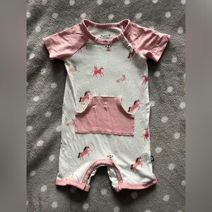 Kyte Baby Bamboo Cotton Pink and White Baby ShortAll Romper with Unicorn Print